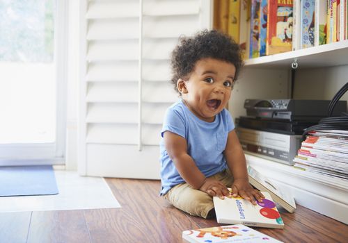 6-9month-baby