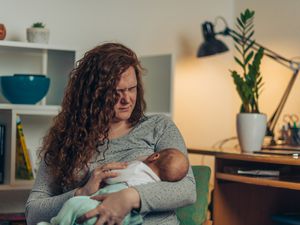 母乳喂养的孩子在母乳喂养