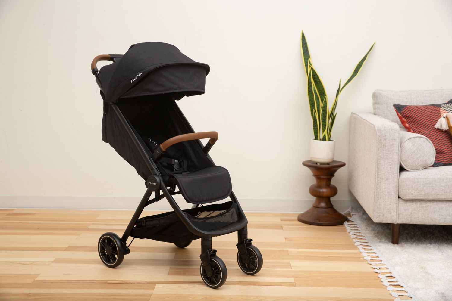 Nuna TRVL Stroller