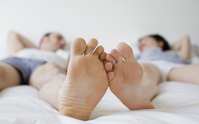 几个手指睡起来