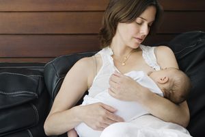 母亲母乳喂养