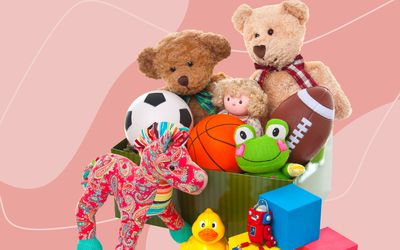 Photo comp of toys