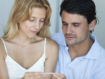 Couple with a positive pregnancy test