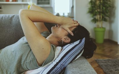 女性应对过敏