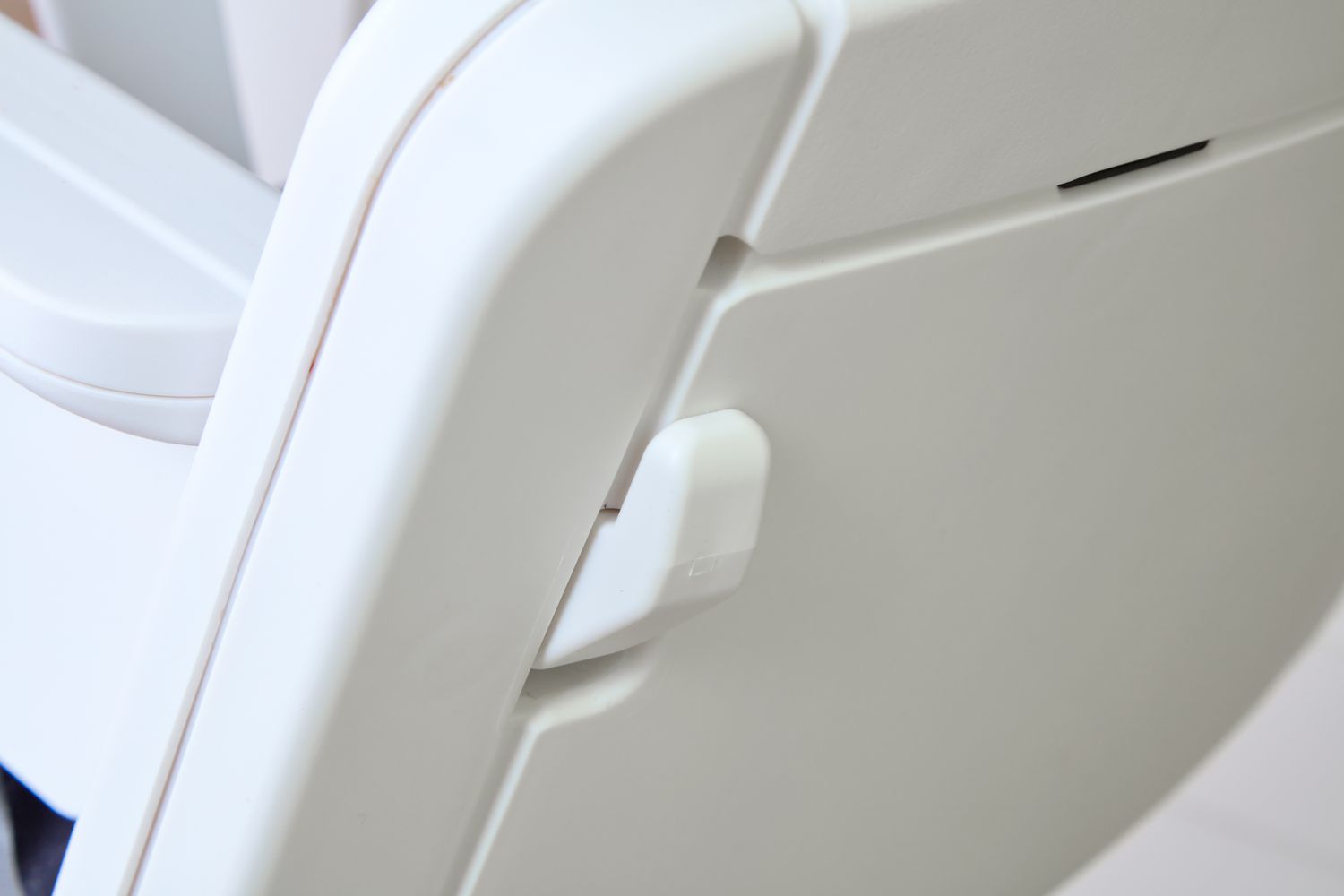 Nuna ZAAZ High Chair