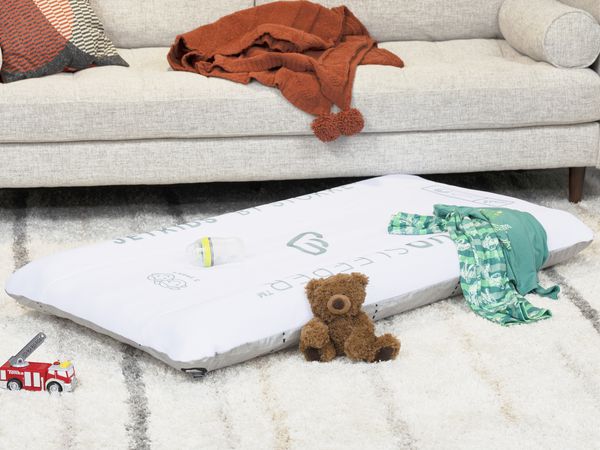 Jetkids by stokke toddler travel bed lab testing