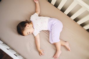 孩子睡觉睡觉