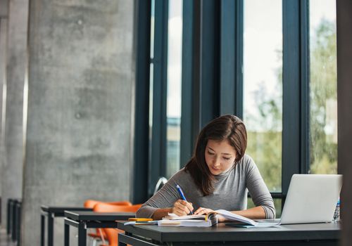 大学生学习
