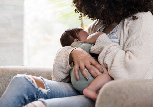 妈妈在婴儿的时候养婴儿