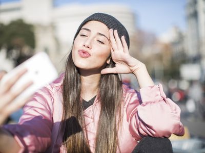 Dealing with a narcissistic teenage daughter can be a challenge.