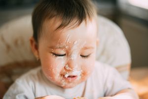 孩子的孩子在意大利的嘴唇上