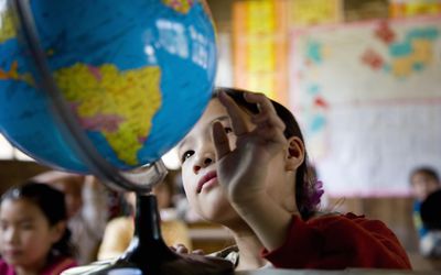 中国，中国，在……————————在中国的公寓里