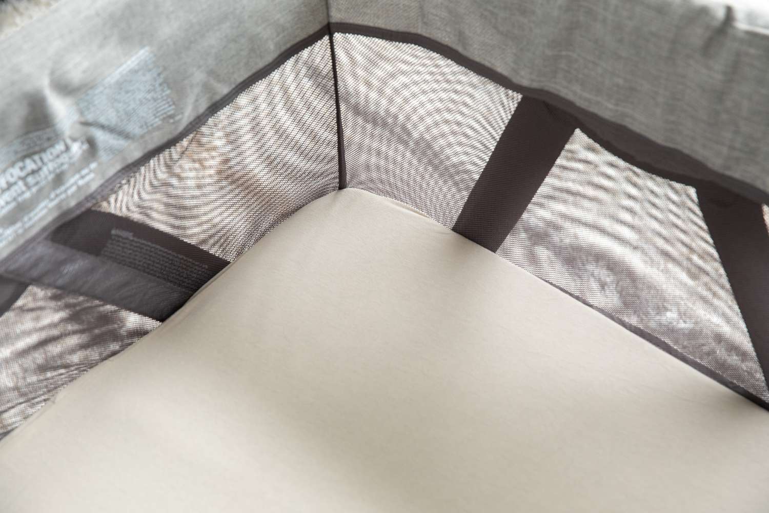 Nuna Sena Aire Play Yard
