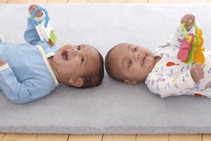 双胞胎——不要两个杯子