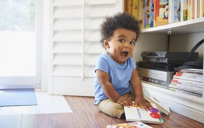 6-9month-baby