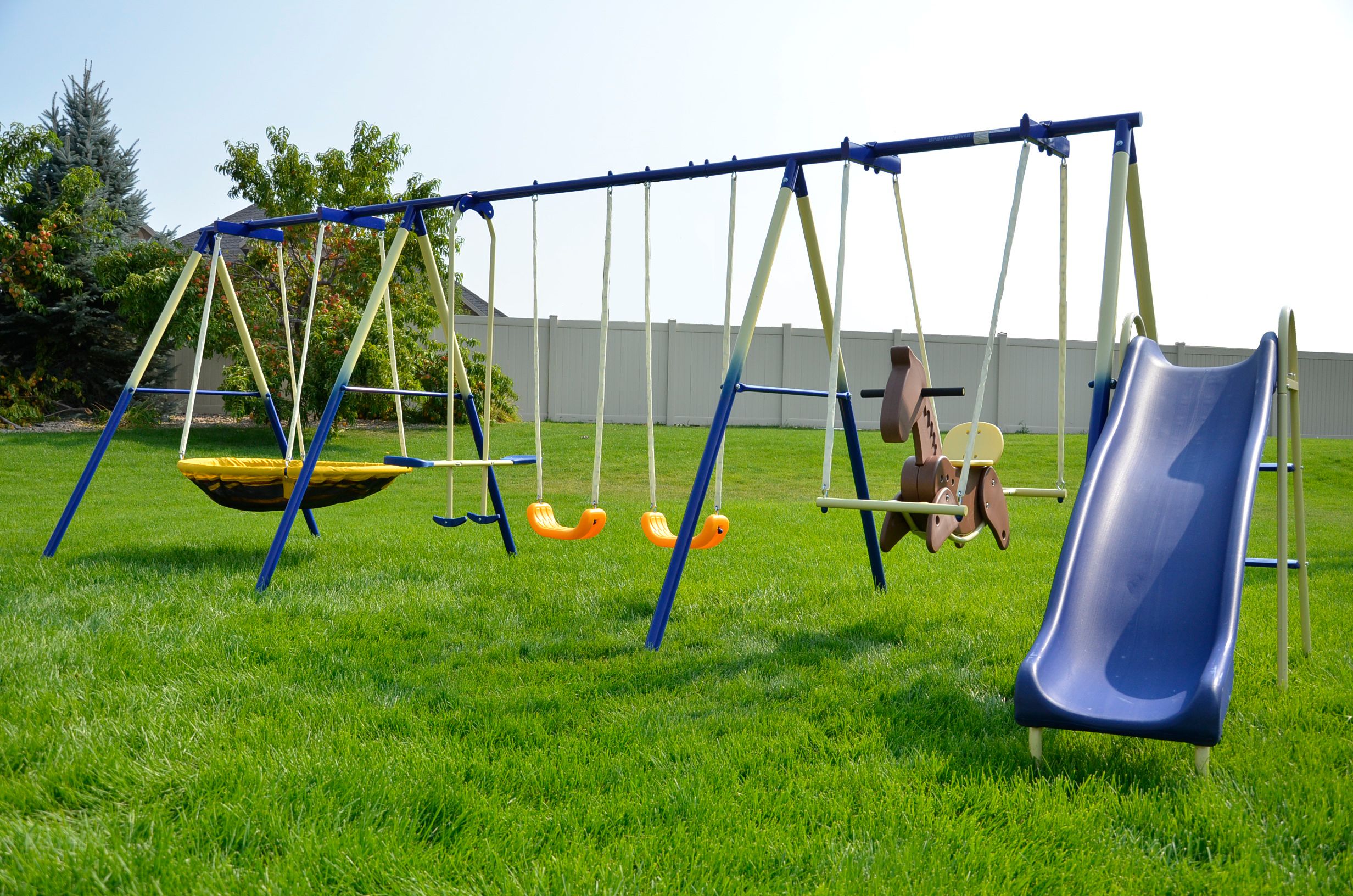 sportspower-outdoor-swing-set