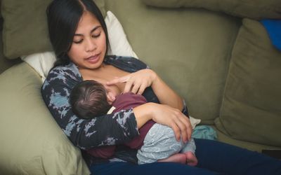 母乳喂养