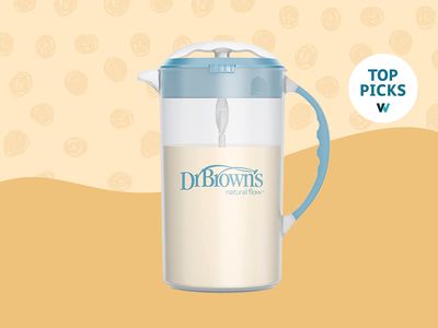 change-a-new-parents-life-and-get-them-this-formula-pitcher-tout