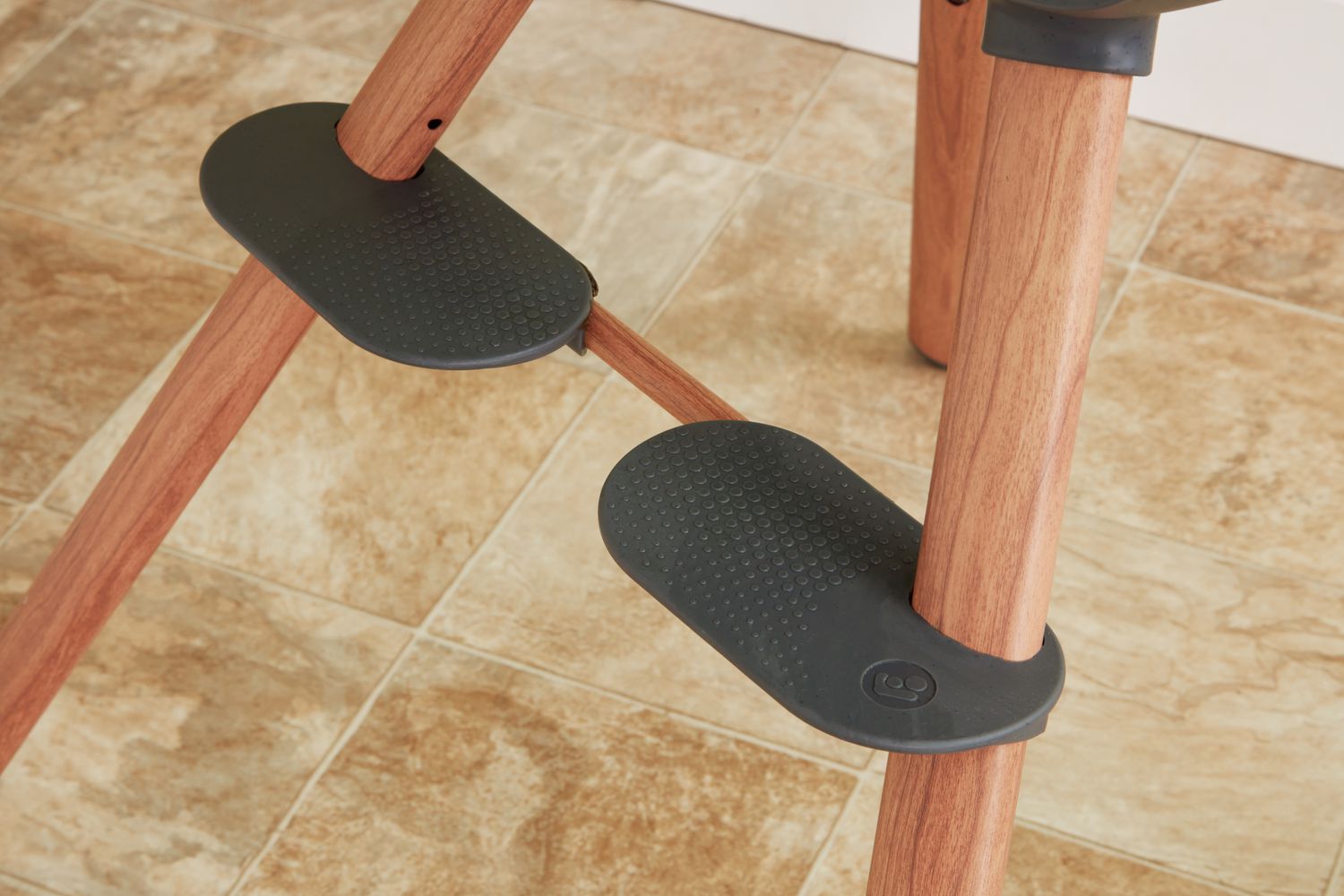 Maxi-Cosi Moa 8-in-1 High Chair